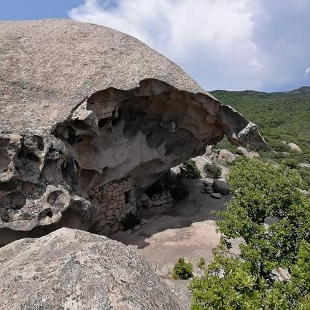 View of the Orrii of Monaccia d'Aullène during a private VTC excursion to Figari